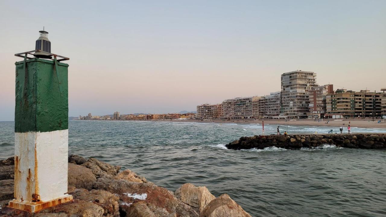 Beachfront House, Valencia, Wifi, Paddle Surf Board, Incredible Views Sueca Kültér fotó